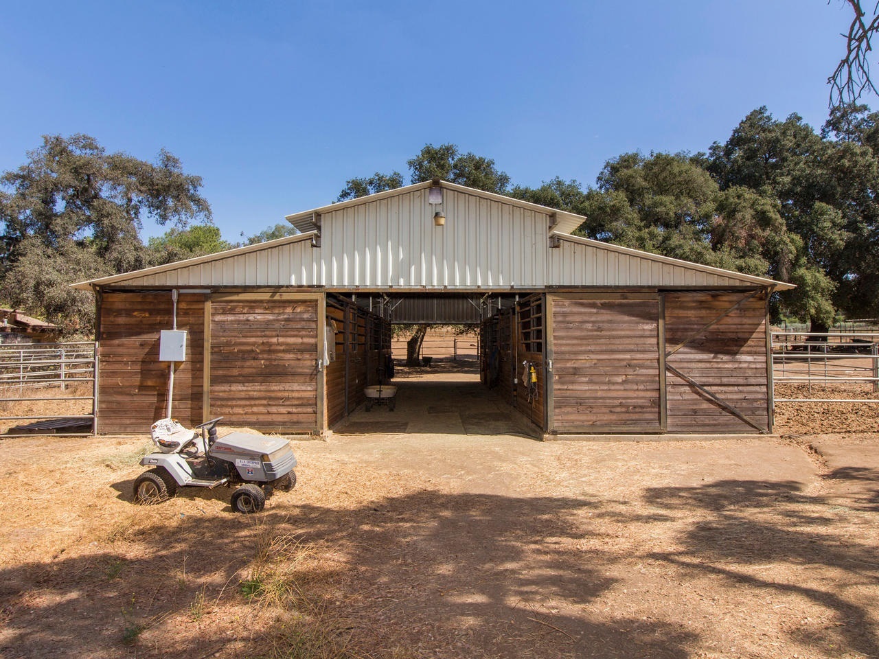30959 Valley Center Road Valley Center, CA 92082 - Photo 15 of 24