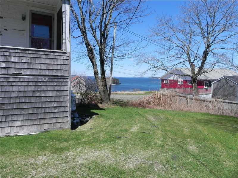 7 High Street Lubec, ME 04652 - Photo 3 of 14 View.