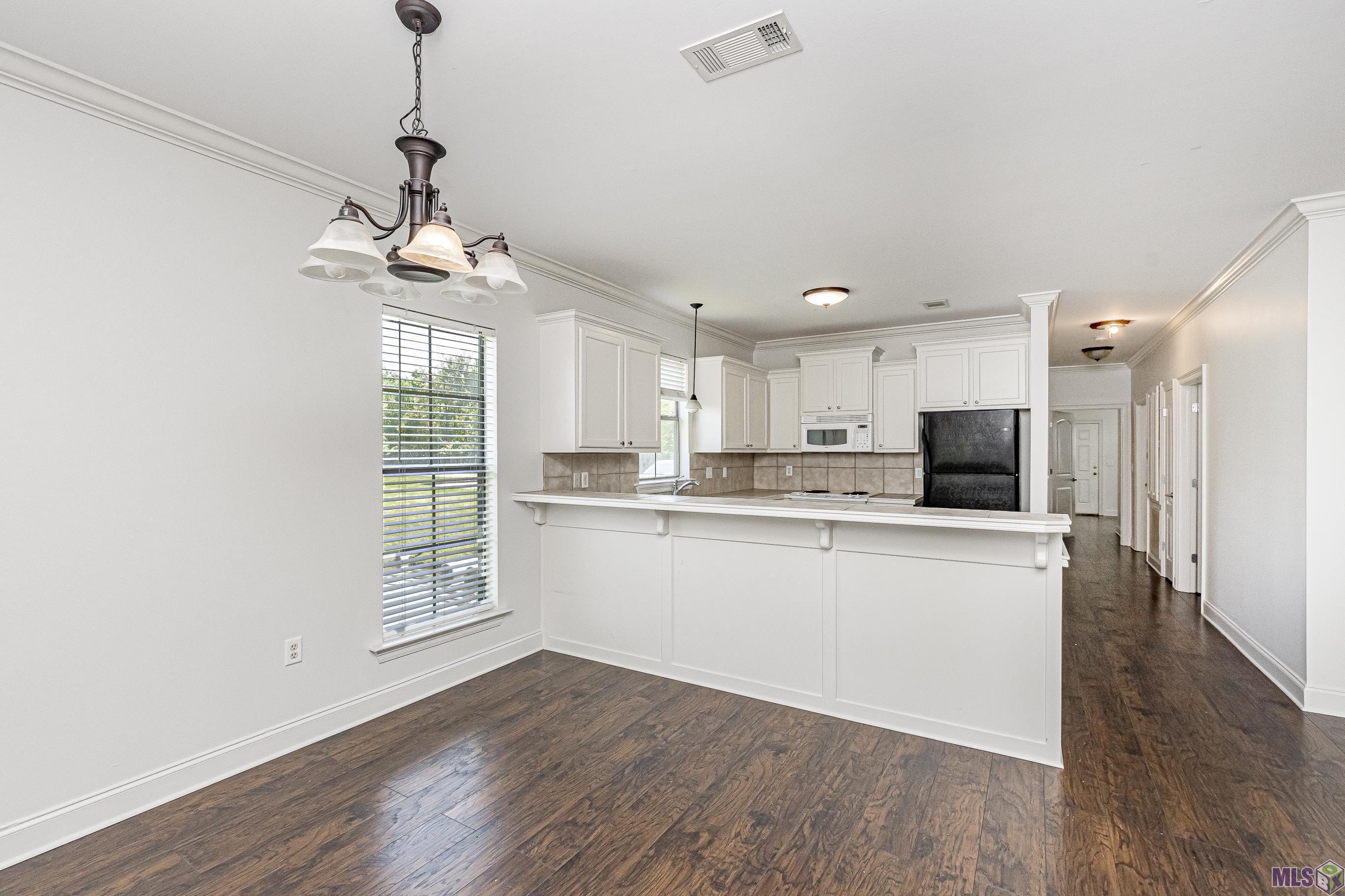 38035 Post Office Road Gonzales, LA 70737 - Photo 7 of 23