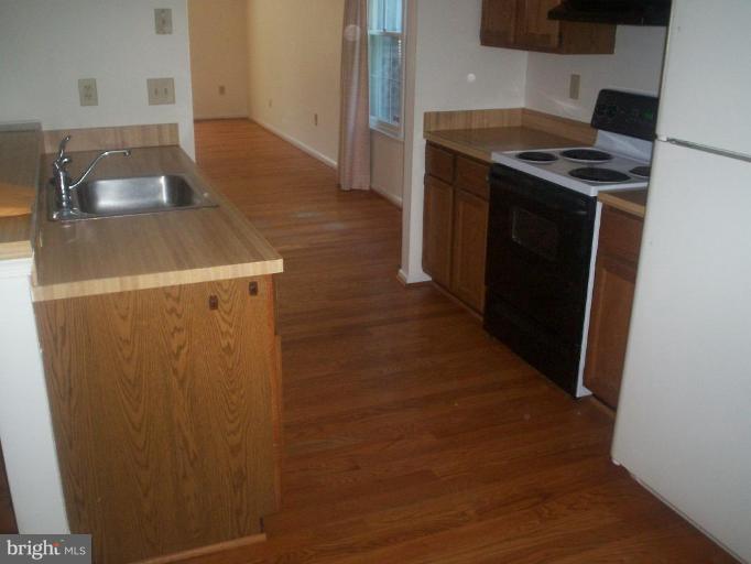 1183 Codorus Street Frederick, MD 21702 - Photo 3 of 7 Kitchen