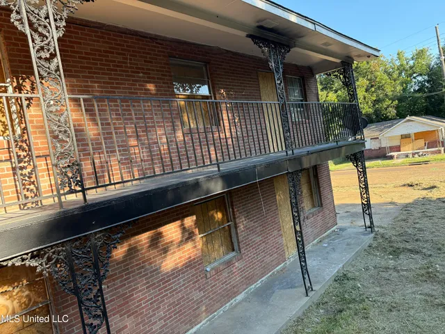 $165,000 | 1850 Harrison Avenue, Jackson, MS 39204
