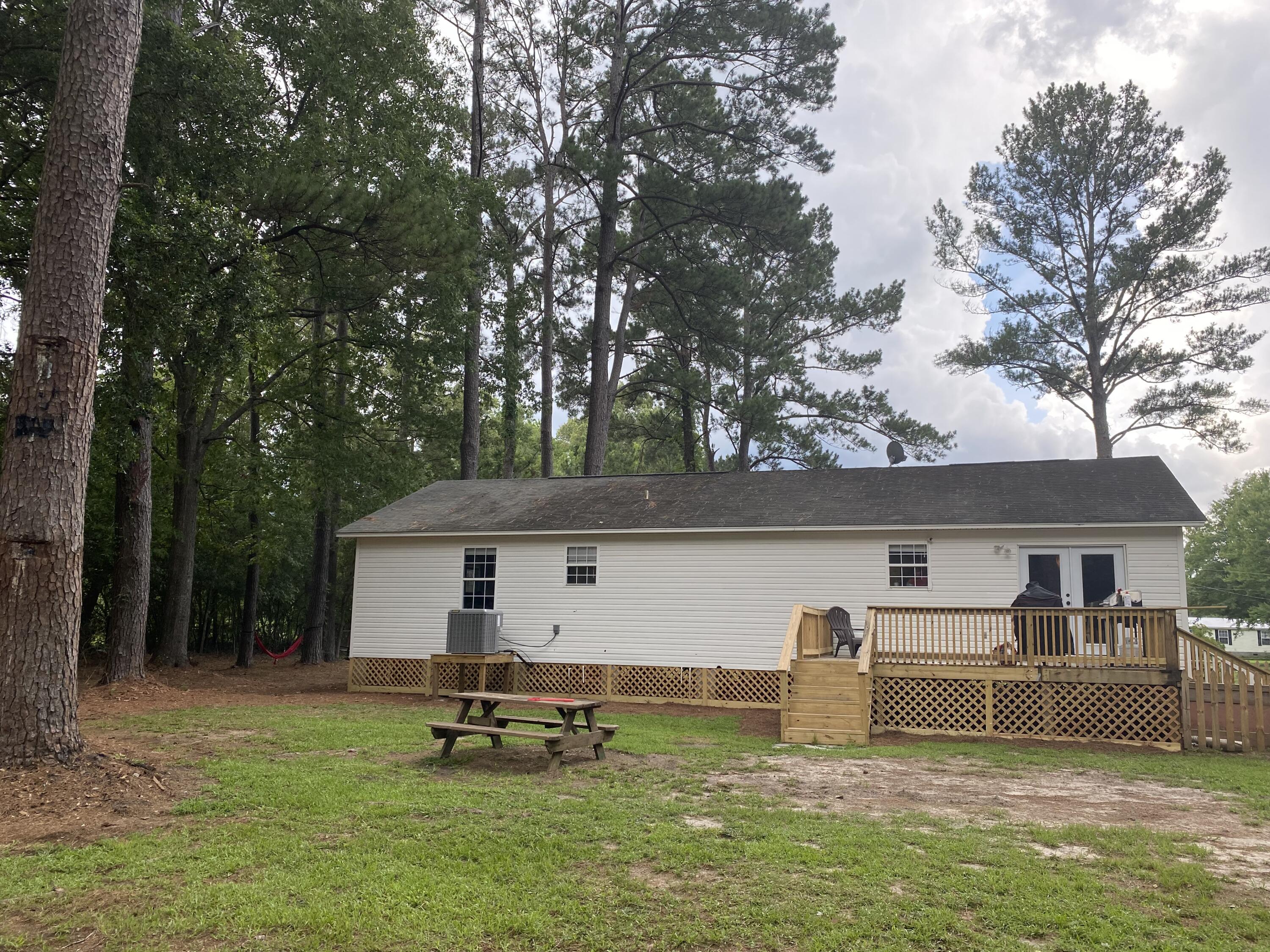 7364 Driggers Road Hollywood, SC 29449 - Photo 3 of 24 Rear of the home