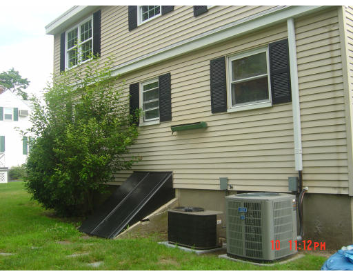 7 Regis Road Arlington, MA 02474 - Photo 7 of 11 Gallery Image 7