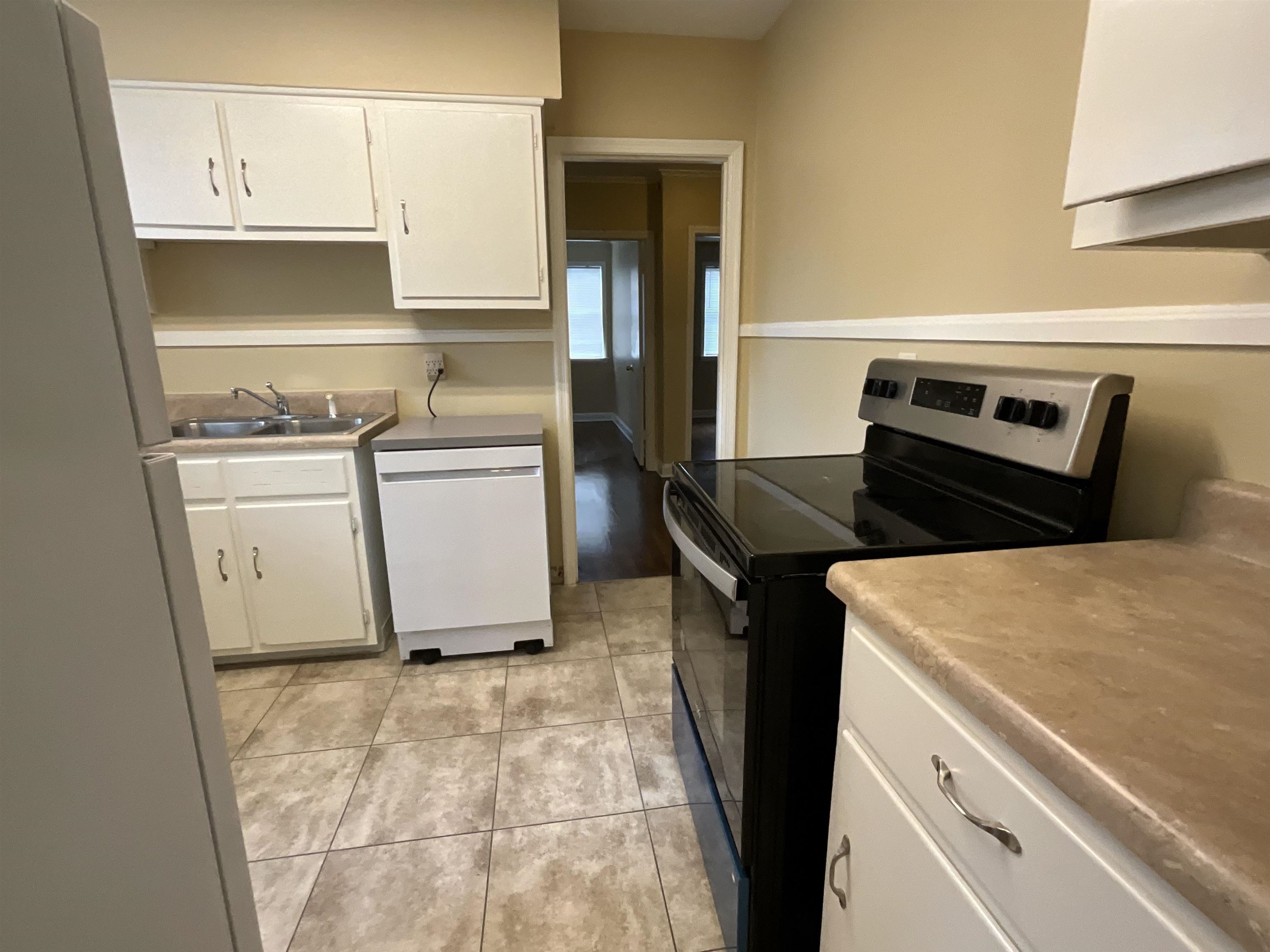 4980 Sequoia Road Memphis, TN 38117 - Photo 6 of 10