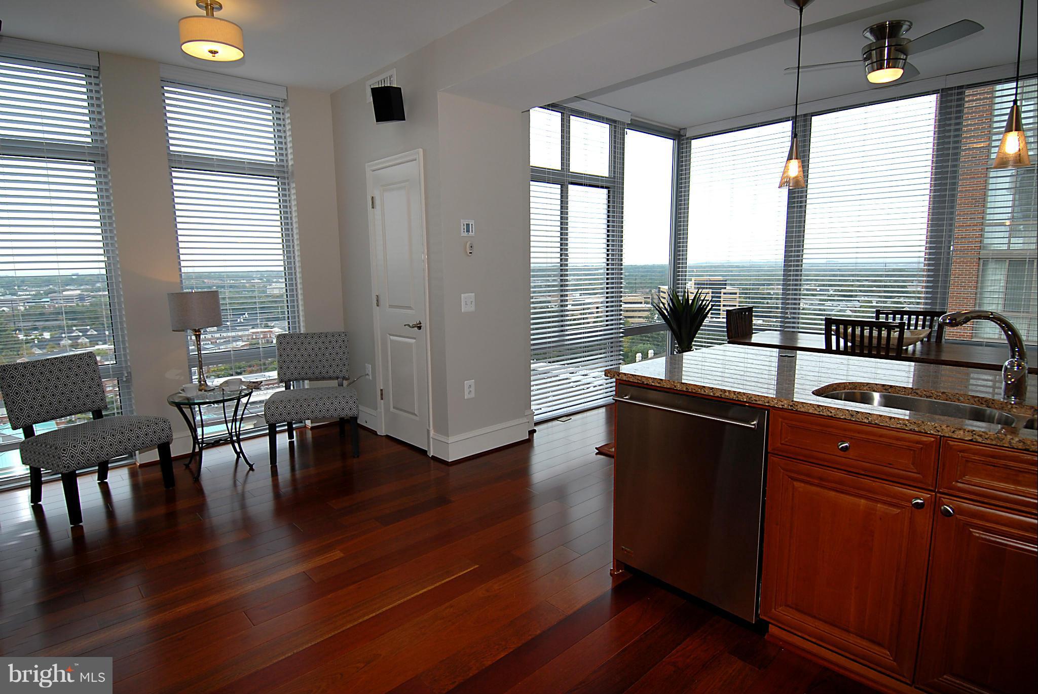 11990 Market Street, Unit 1315 Reston, VA 20190 - Photo 8 of 30 Interior (General)