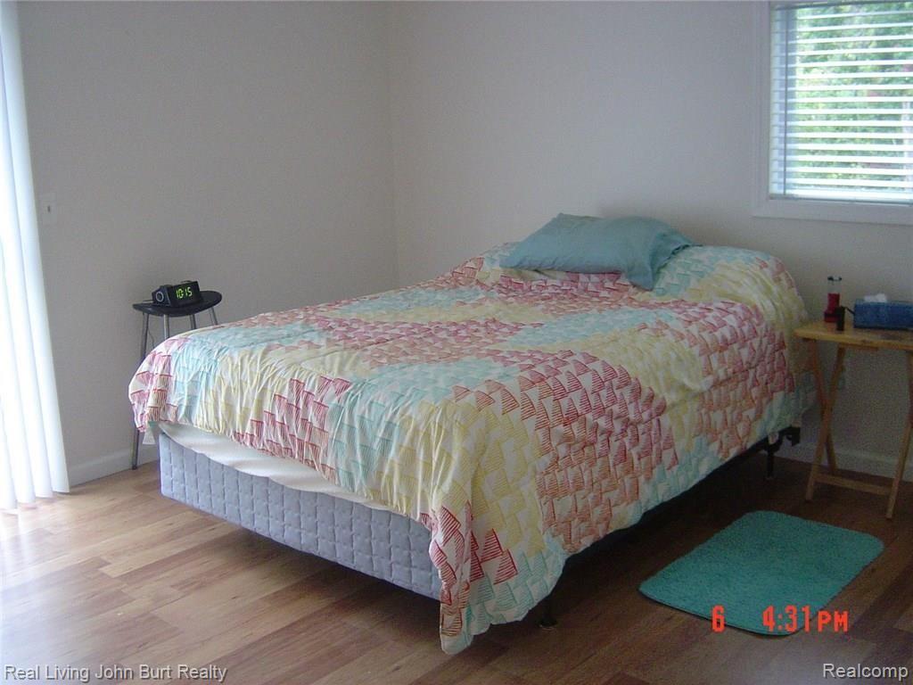 777 West Leonard Road Leonard, MI 48367 - Photo 10 of 26 2015-10-06 16.31