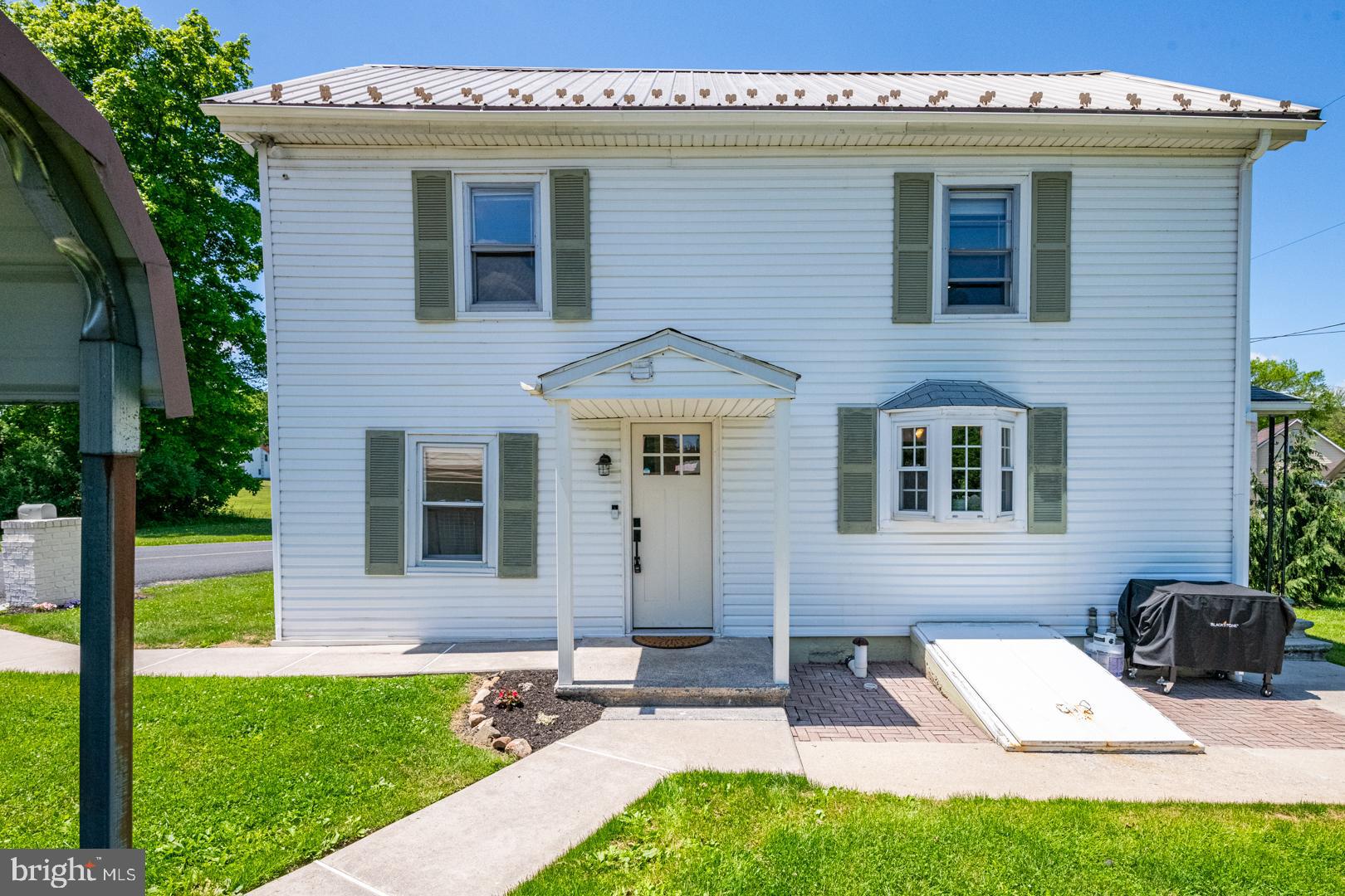 20 Natures Road Pine Grove, PA 17963 - Photo 2 of 36