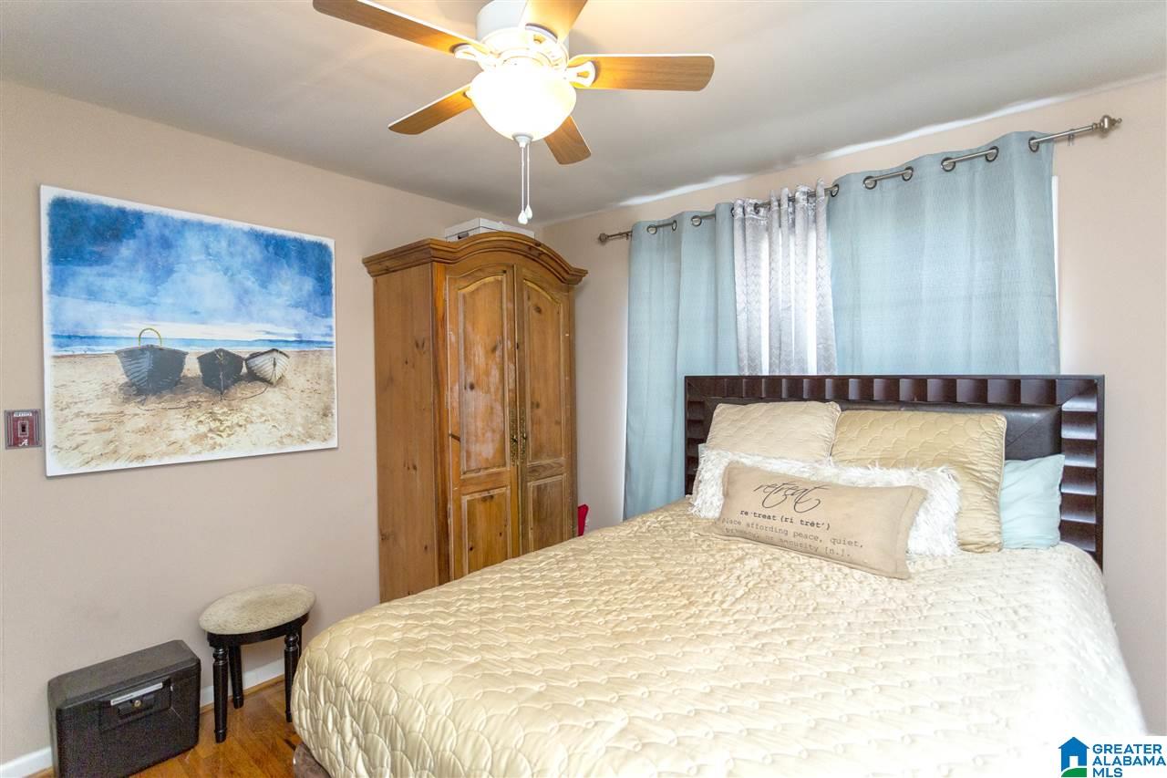 106 Dexter Avenue Bessemer, AL 35023 - Photo 24 of 34