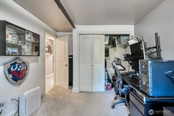 $425,000 | 3008 North Narrows Drive, Unit A303, Tacoma, WA 98407