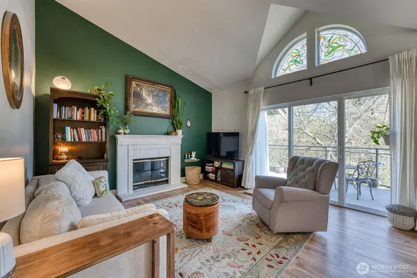 $425,000 | 3008 North Narrows Drive, Unit A303, Tacoma, WA 98407