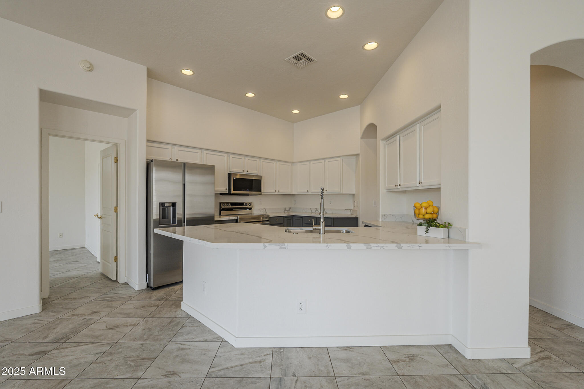 3910 East Carson Road Phoenix, AZ 85042 - Photo 17 of 53 Carson-17