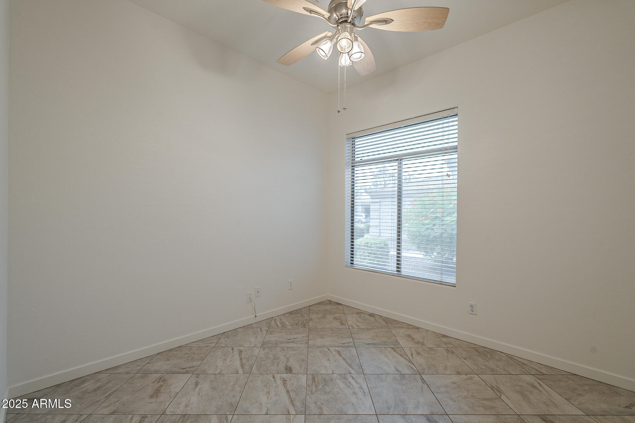 3910 East Carson Road Phoenix, AZ 85042 - Photo 24 of 53 Carson-24