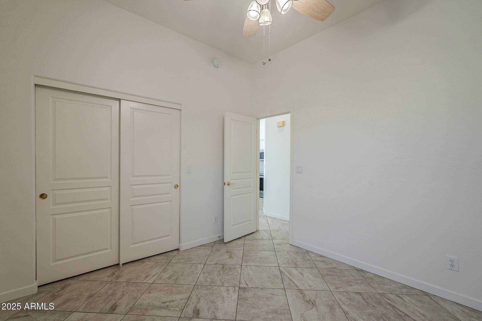 3910 East Carson Road Phoenix, AZ 85042 - Photo 25 of 53 Carson-25