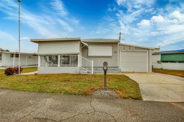 $159,900 | 1210 41st Ave Drive East, Ellenton, FL 34222