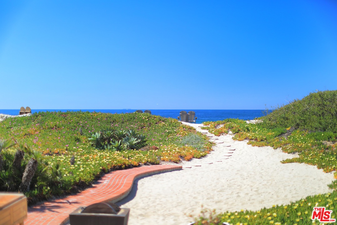 31008 Broad Beach Road Malibu, CA 90265 - Photo 4 of 40