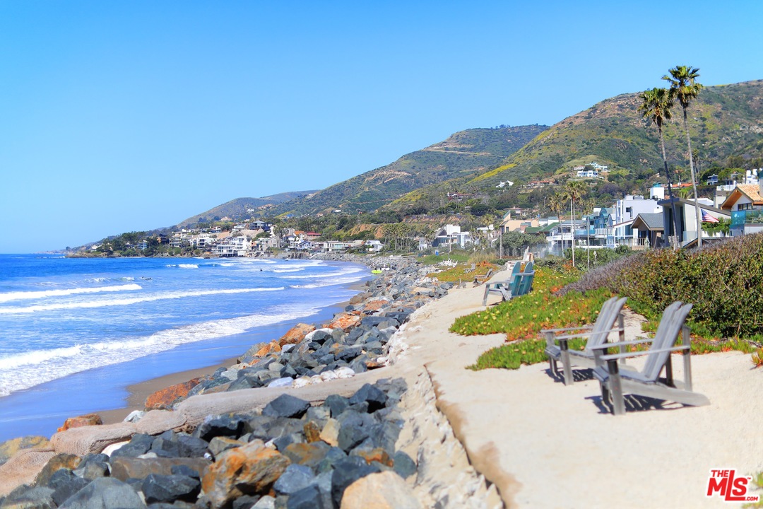 31008 Broad Beach Road Malibu, CA 90265 - Photo 5 of 40