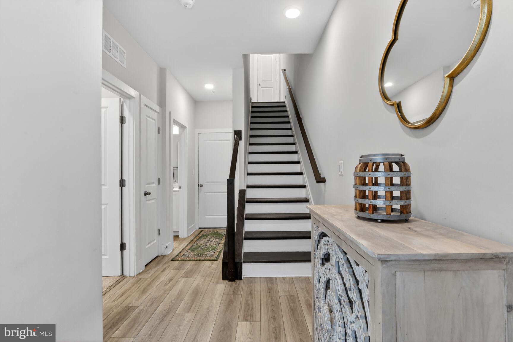 112 Glass Lane Baltimore, MD 21230 - Photo 4 of 29