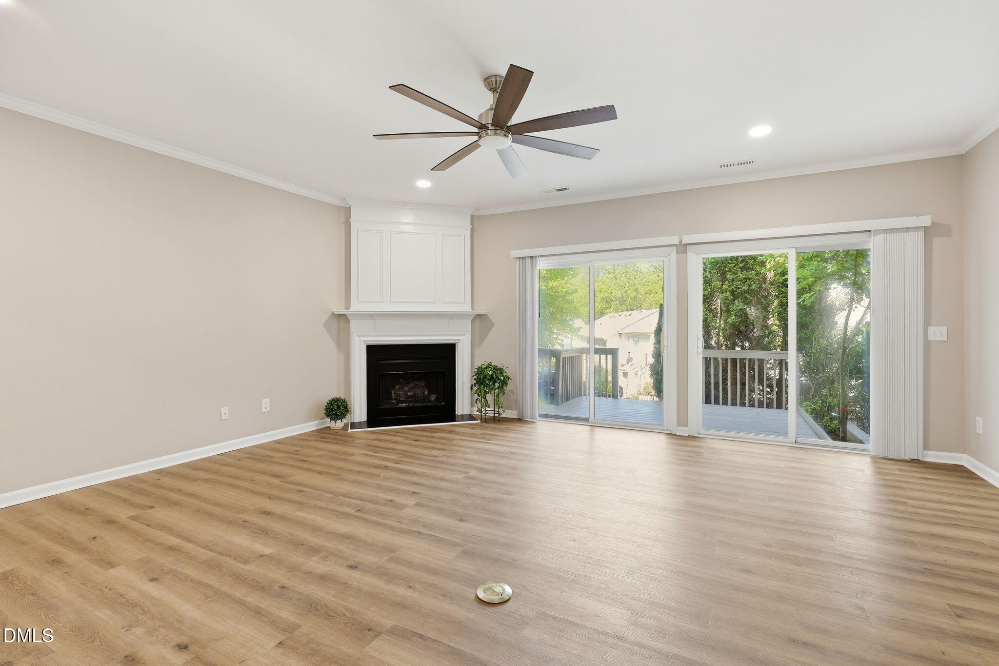 4325 Vienna Crest Drive Raleigh, NC 27613 - Photo 15 of 47 25-web-or-mls-IMG_4205