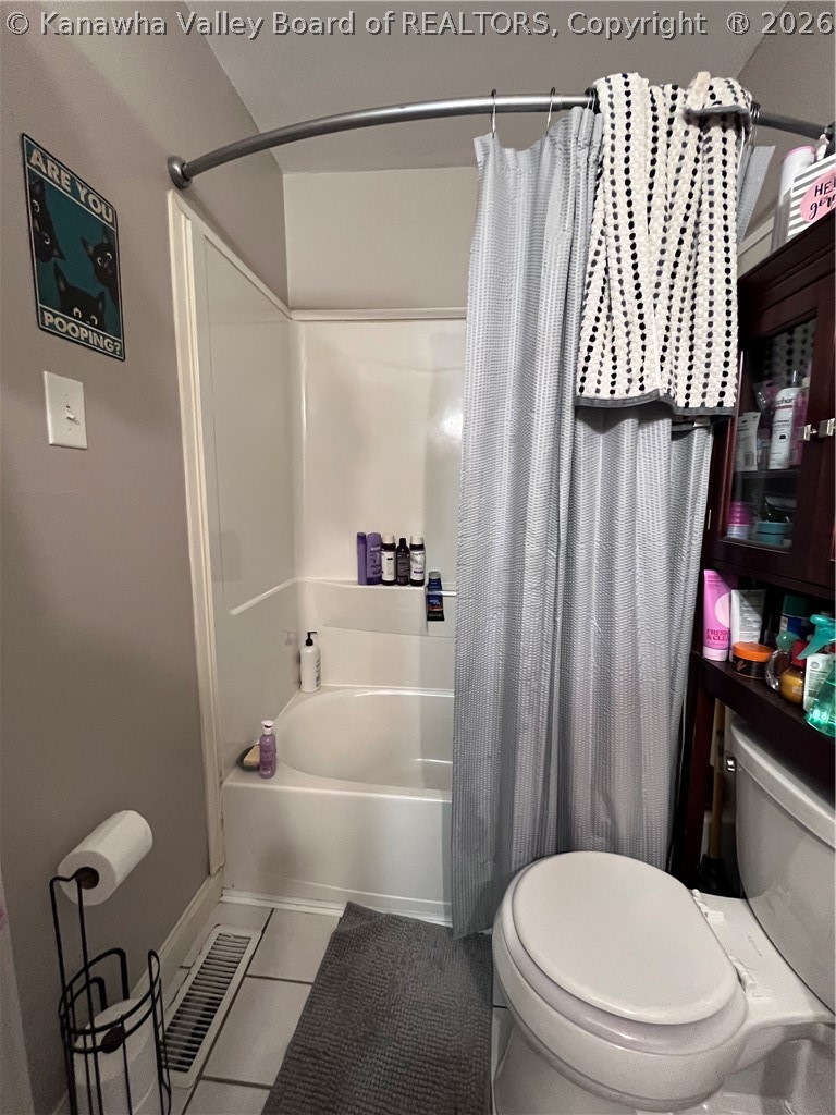 116 Valley Drive Ripley, WV 25271 - Photo 10 of 29 Bathroom-116 Valley Dr. Ripley, WV 25271