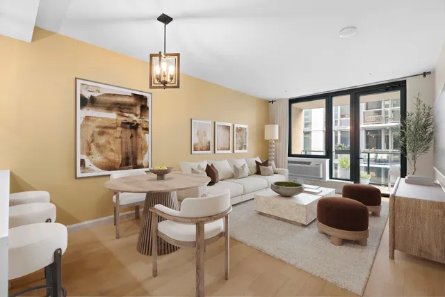 $700,000 | 160 1st Street, Unit 810, Jersey City, NJ 07302