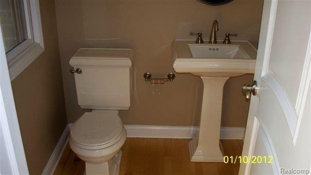 26 Old Course Road St. Clair, MI 48079 - Photo 10 of 18 o10.jpg