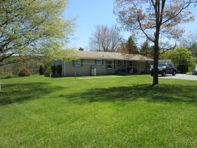 1426 Main Road Lehighton, PA 18235 - Photo 4 of 36 Gallery Image 4