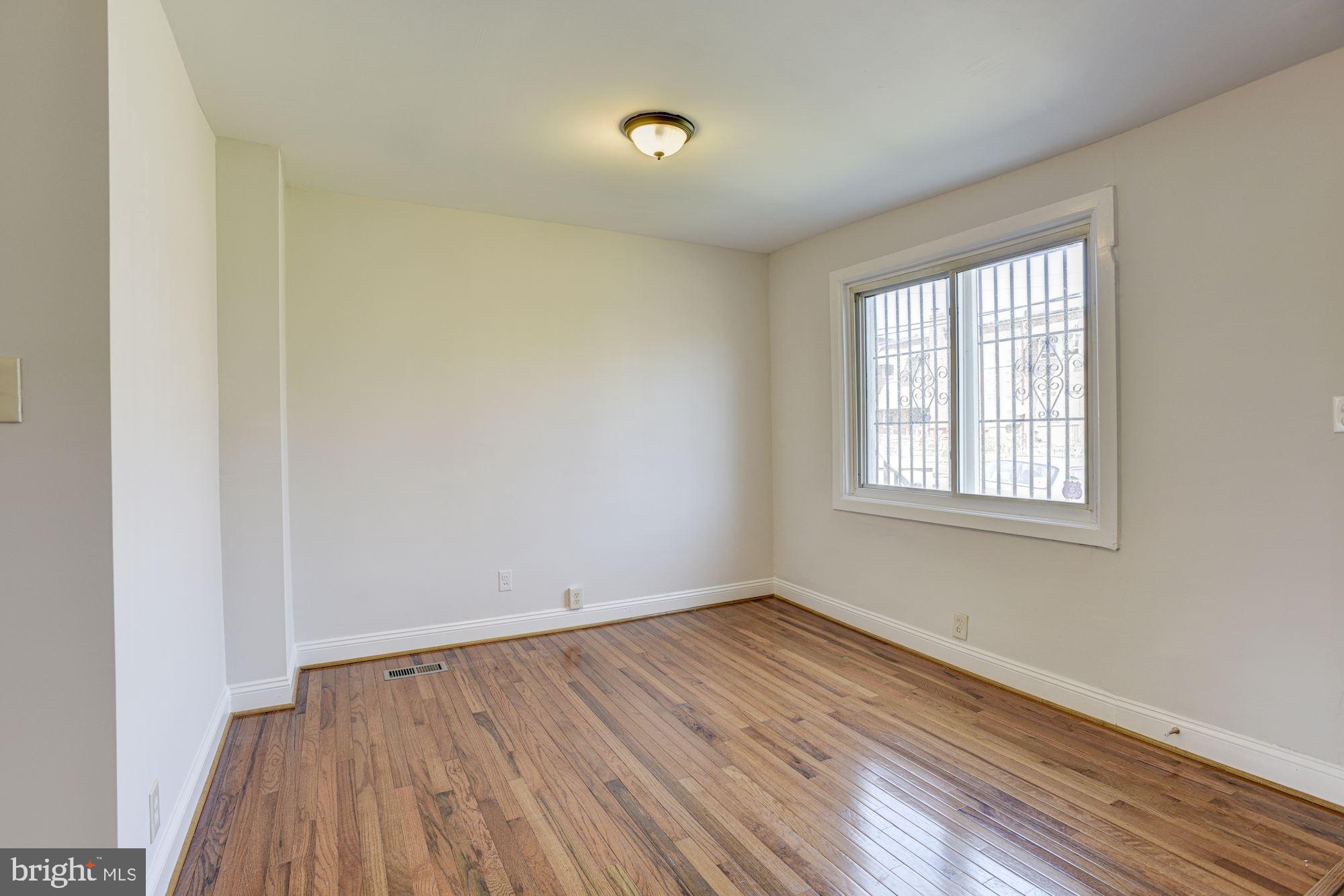 732 East Cold Spring Lane Baltimore, MD 21212 - Photo 7 of 25 Breakfast Room