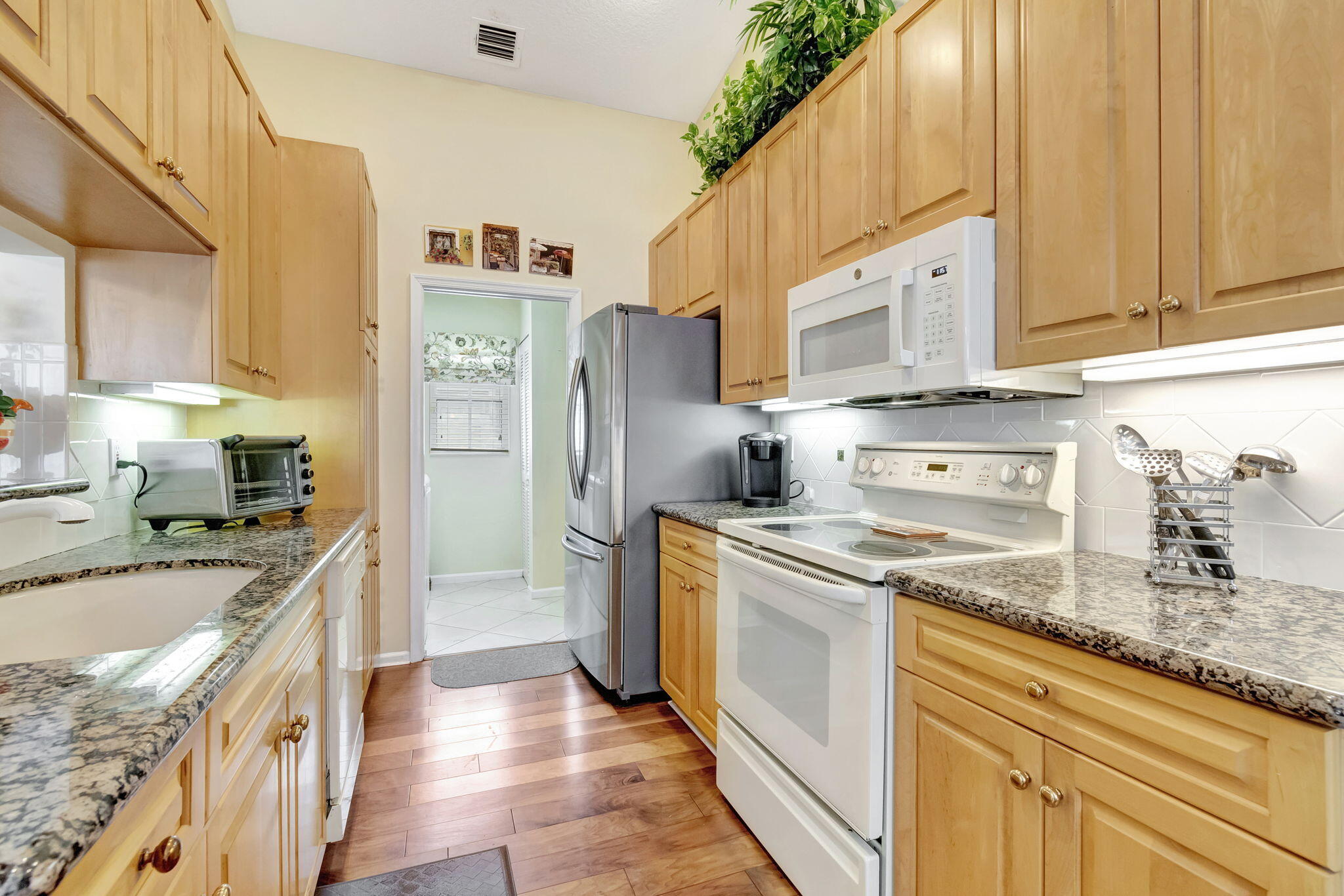 11560 Lawton Road Boynton Beach, FL 33437 - Photo 23 of 95 23-web-or-mls-DSC_6213