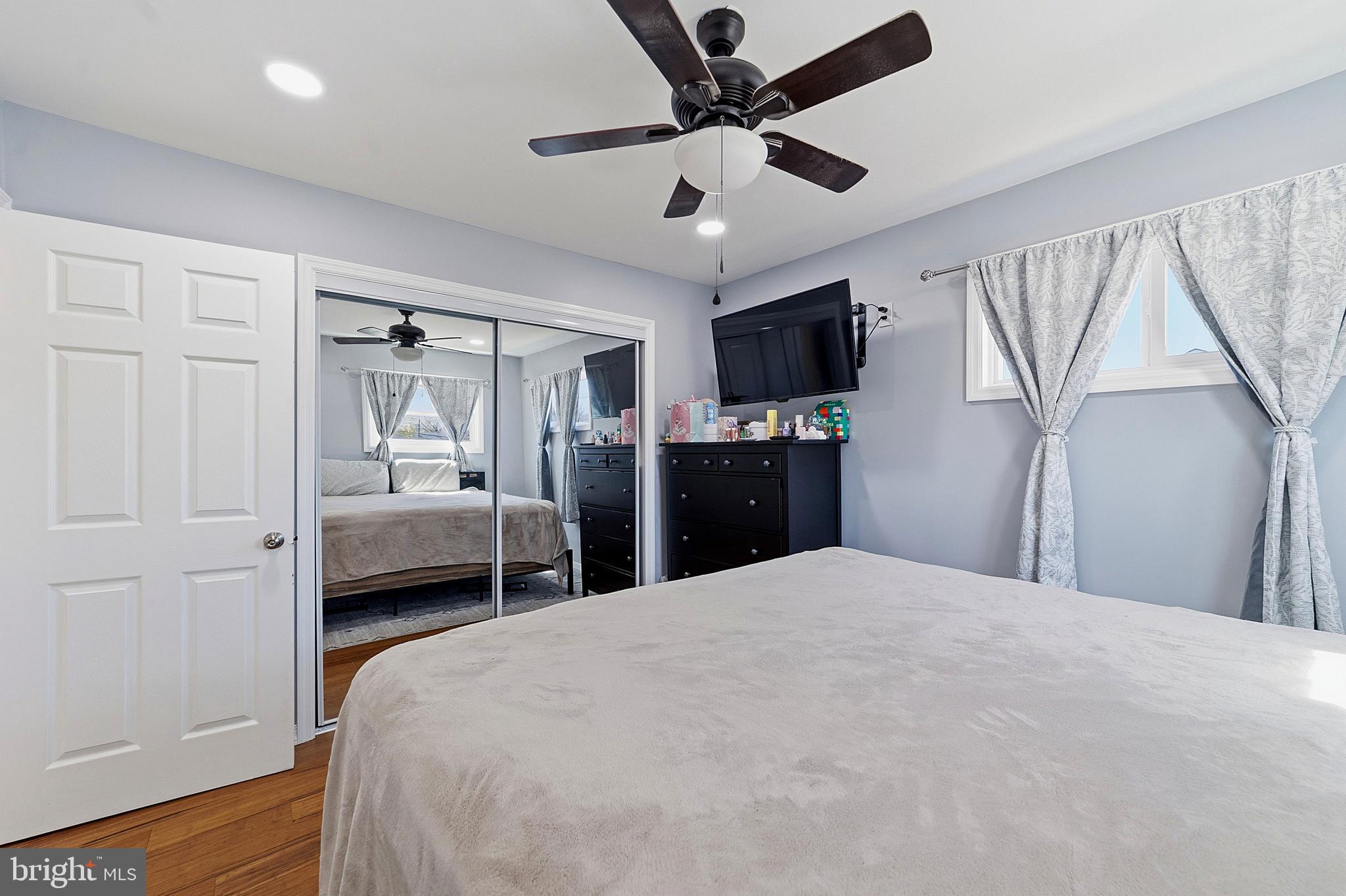 8 Falmouth Road Hamilton, NJ 08620 - Photo 13 of 25