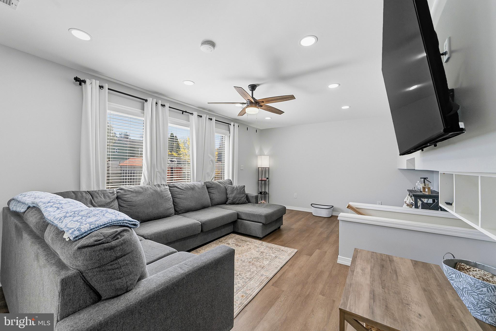 8 Falmouth Road Hamilton, NJ 08620 - Photo 19 of 25