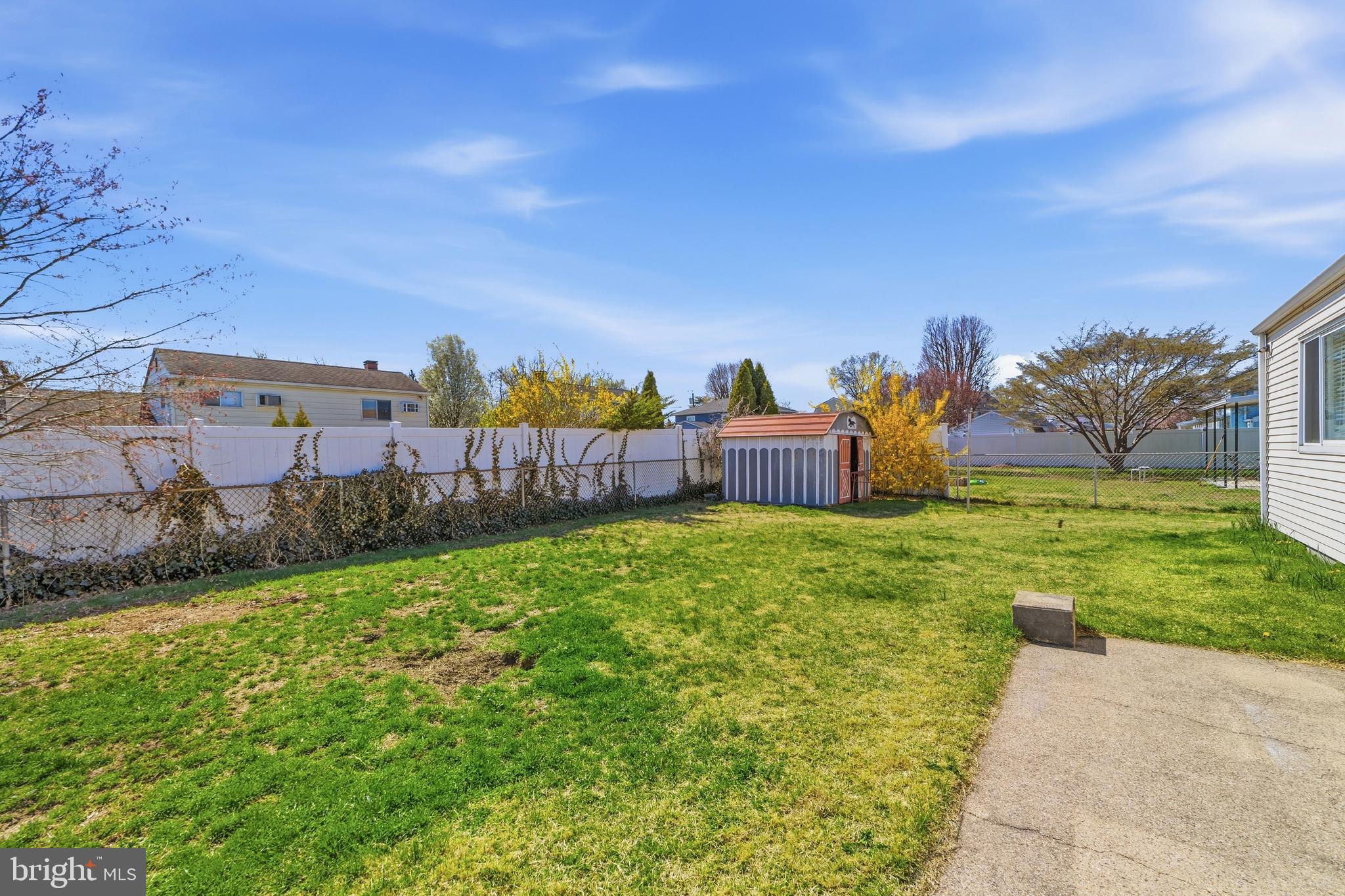 8 Falmouth Road Hamilton, NJ 08620 - Photo 23 of 25