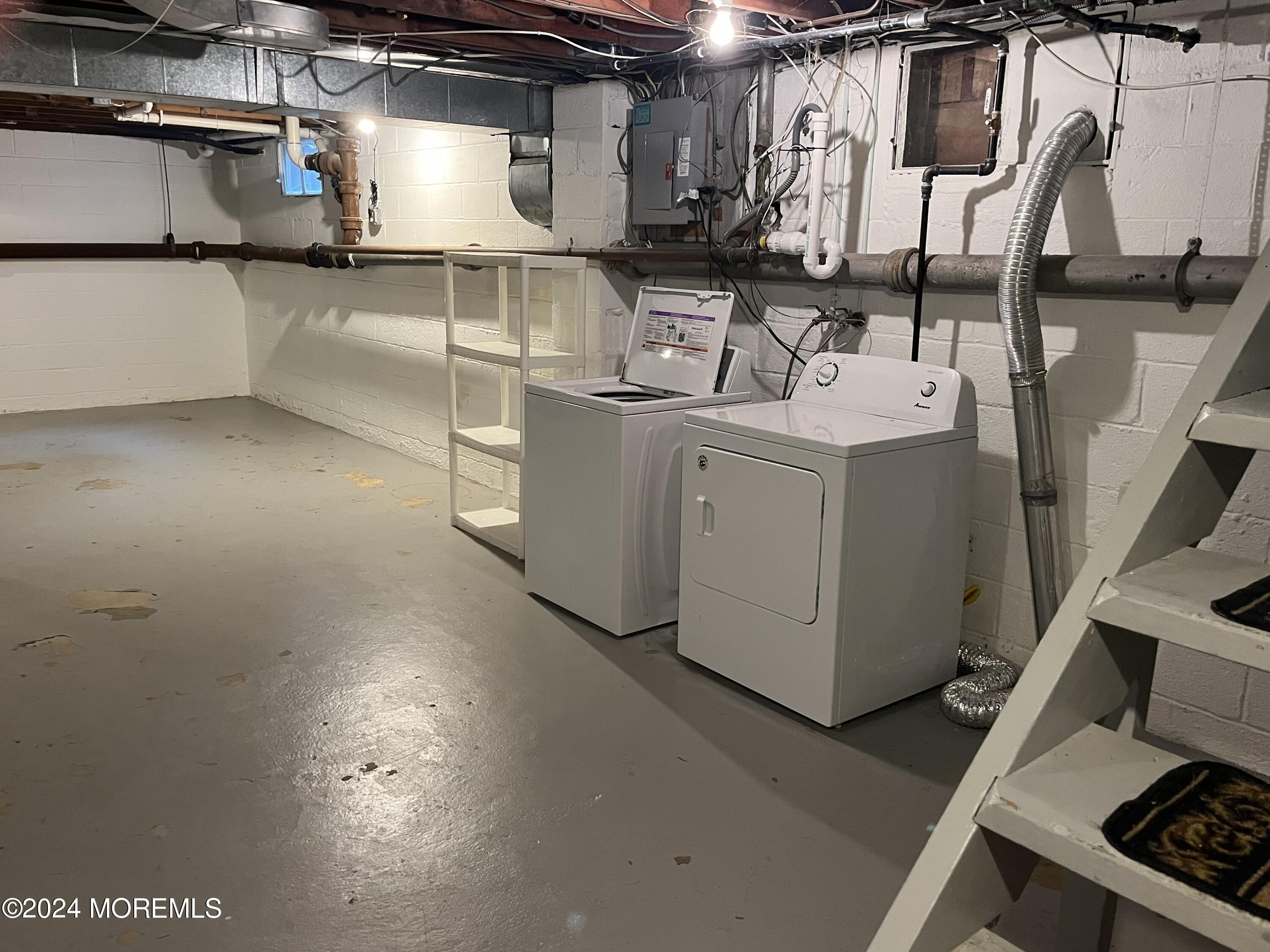 22 Robin Road Rumson, NJ 07760 - Photo 21 of 24 a utility room with dryer and washer