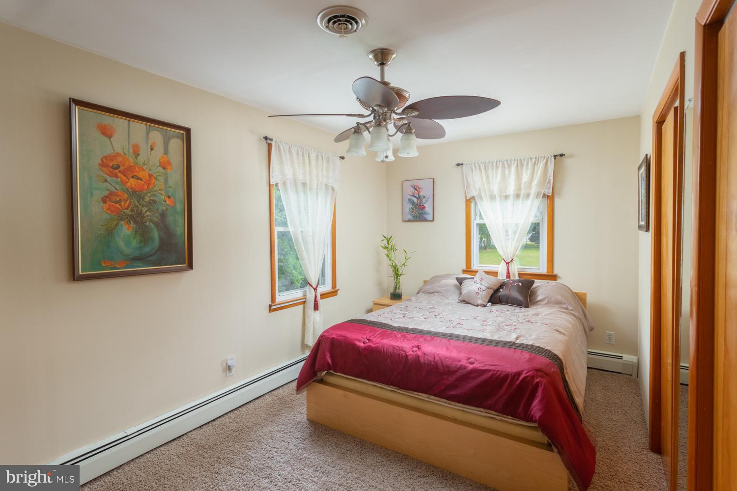 695 7th Street Roebling, NJ 08554 - Photo 18 of 36