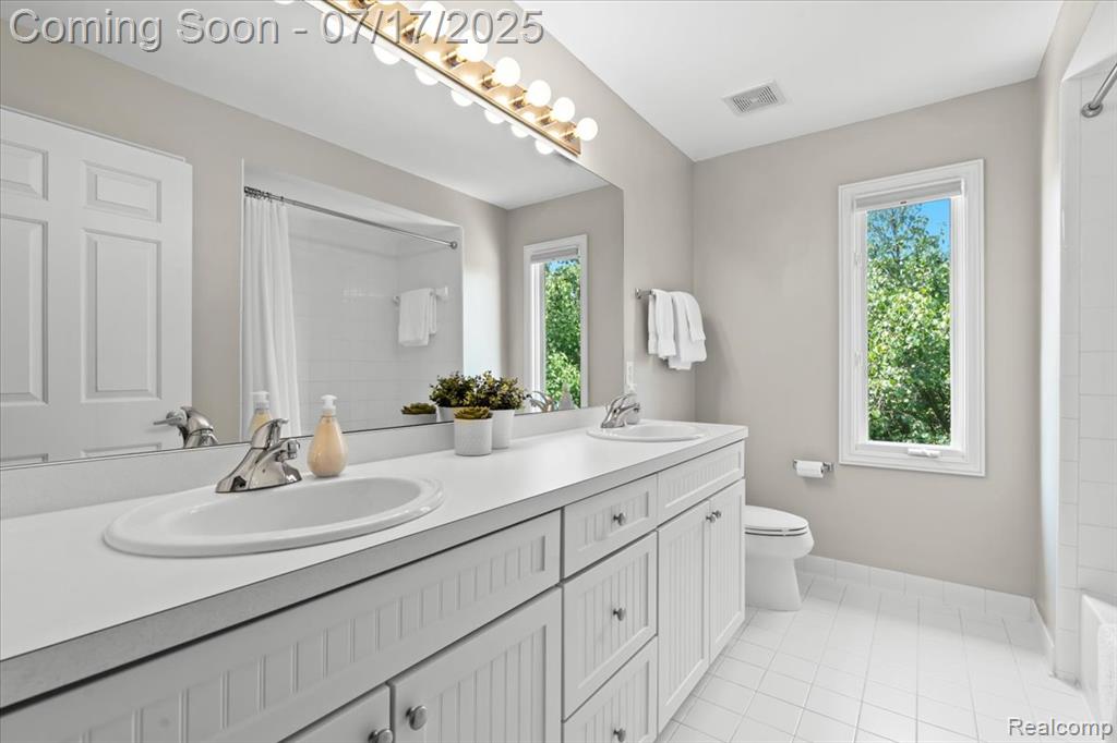 48051 Inveraray Road Canton, MI 48188 - Photo 31 of 52