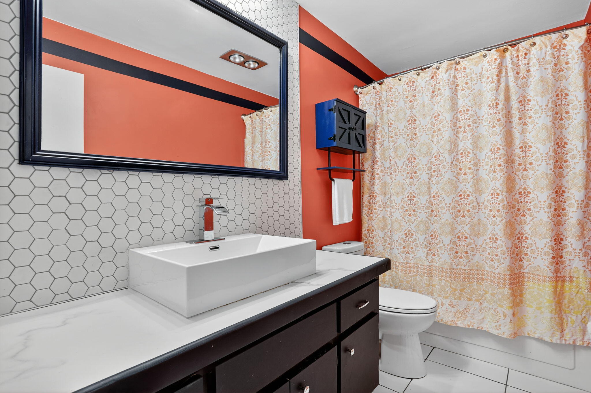 161 Northwest 24th Court Pompano Beach, FL 33064 - Photo 20 of 45 a bathroom with a sink a toilet and shower