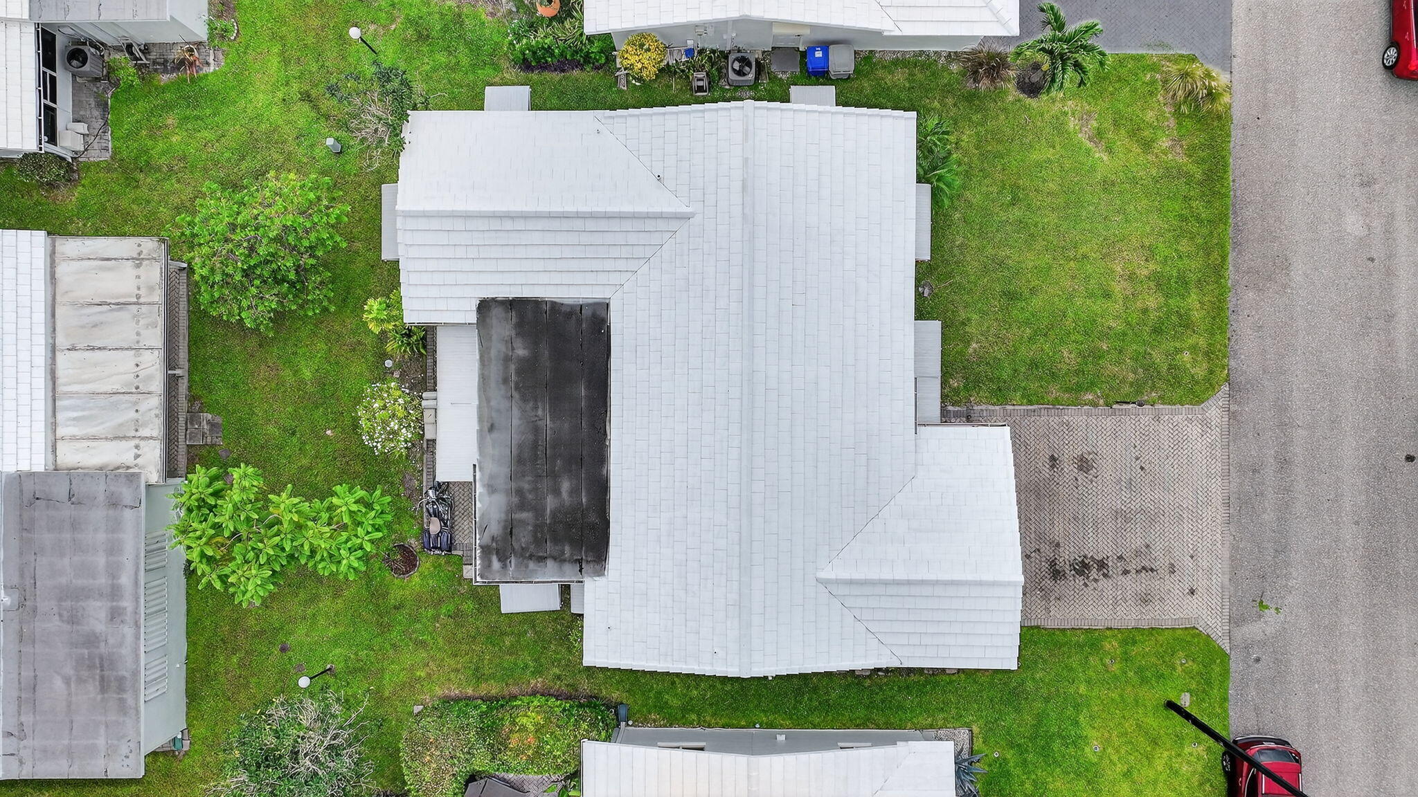 161 Northwest 24th Court Pompano Beach, FL 33064 - Photo 29 of 45 an aerial view of a house with a yard