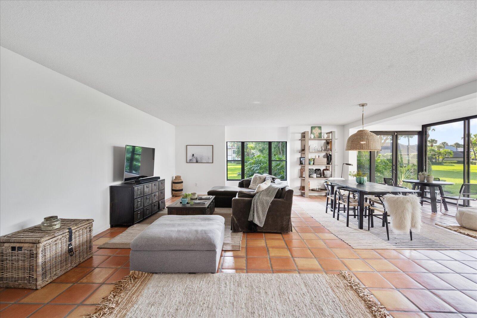 13307 Polo Club Road, Unit C106 Wellington, FL 33414 - Photo 4 of 25 Great Room