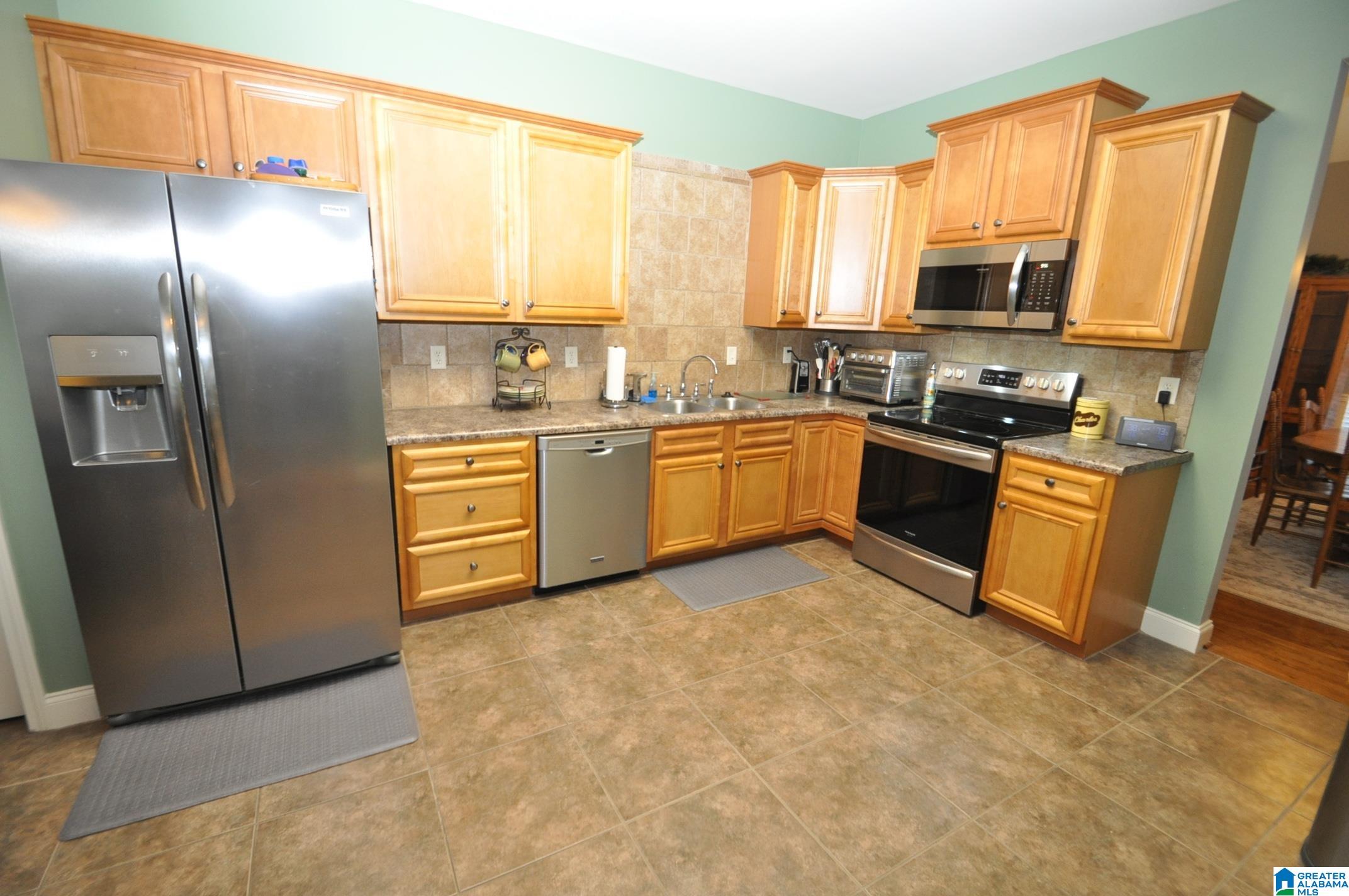 445 Ramsgate Drive Alabaster, AL 35114 - Photo 8 of 22