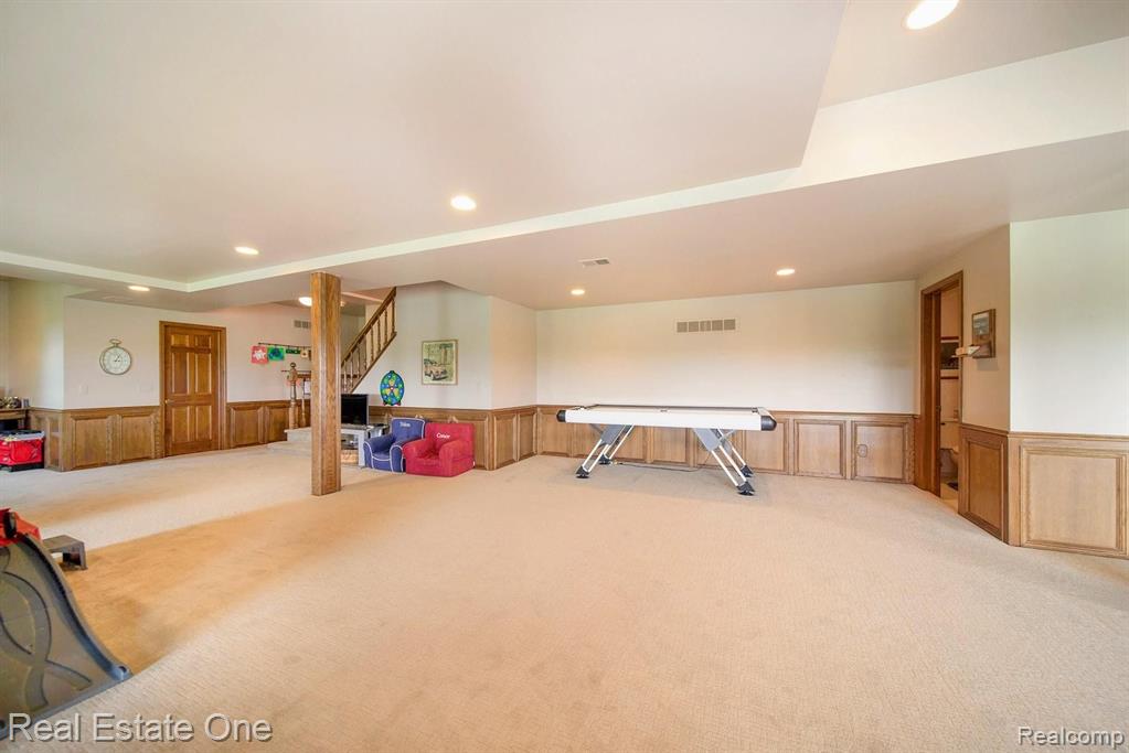2938 Eagle Court Rochester Hills, MI 48309 - Photo 39 of 63