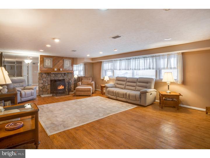 1119 Coopers Kill Road Cherry Hill, NJ 08034 - Photo 16 of 25 Gallery Image 16