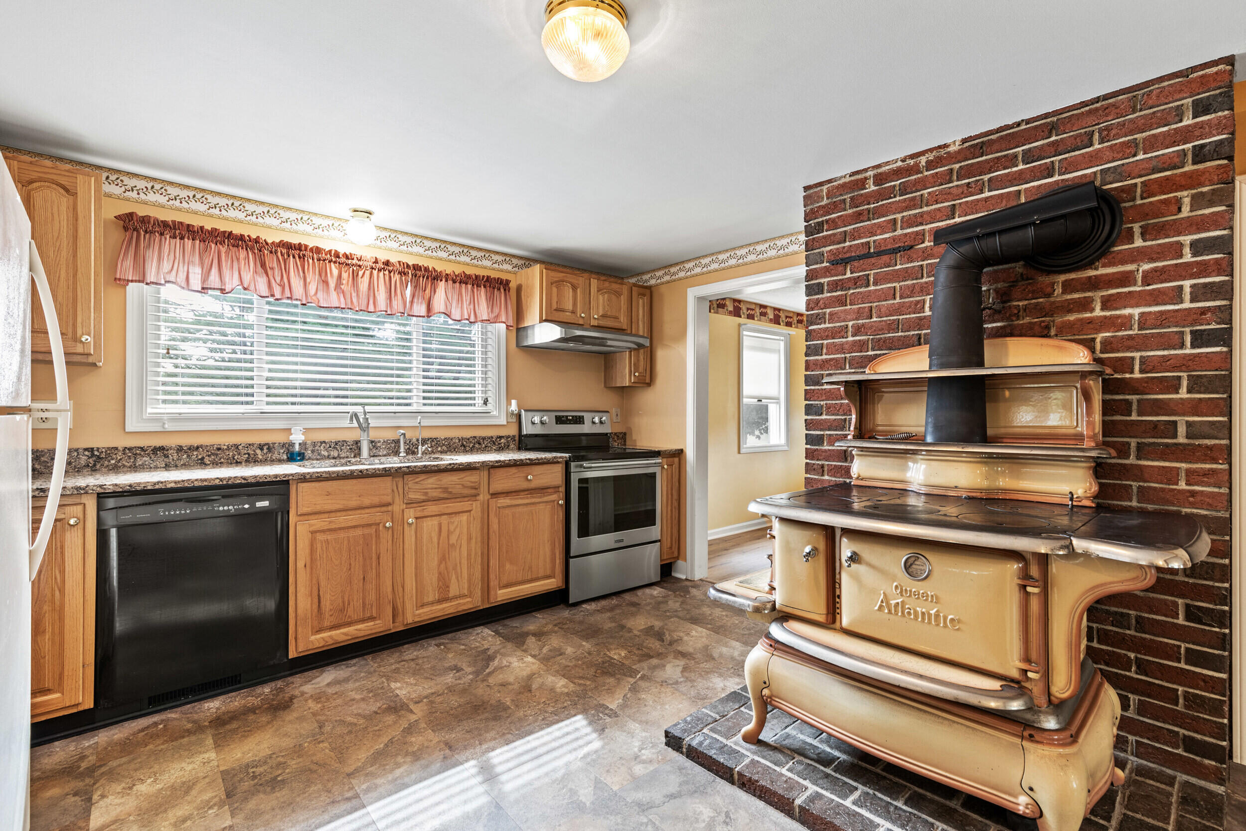 316 New Portland Road Gorham, ME 04038 - Photo 14 of 48 316 new portland rd, gorham06