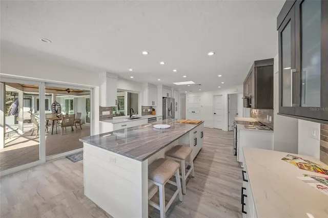 $2,695,000 | 8560 Heron Lagoon Circle, Sarasota, FL 34242