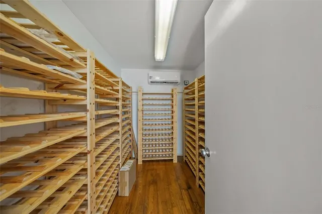 $2,695,000 | 8560 Heron Lagoon Circle, Sarasota, FL 34242