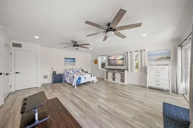 $2,695,000 | 8560 Heron Lagoon Circle, Sarasota, FL 34242