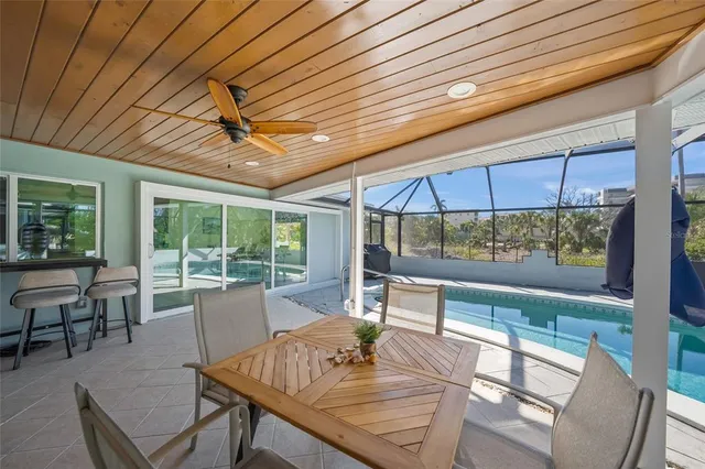 $2,695,000 | 8560 Heron Lagoon Circle, Sarasota, FL 34242