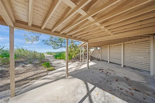 $2,695,000 | 8560 Heron Lagoon Circle, Sarasota, FL 34242