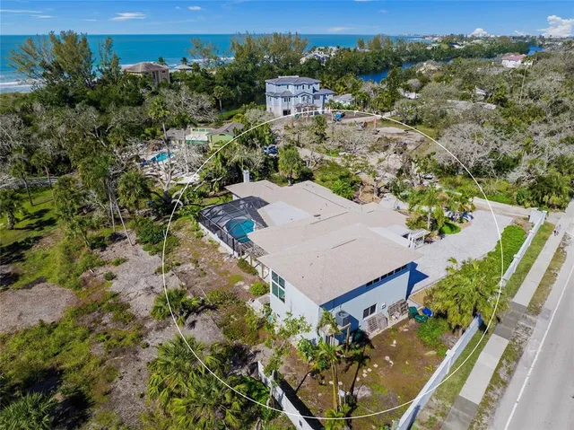 $2,695,000 | 8560 Heron Lagoon Circle, Sarasota, FL 34242