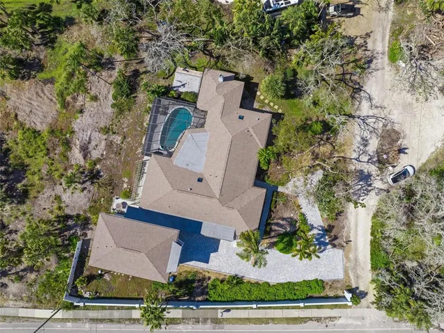 $2,695,000 | 8560 Heron Lagoon Circle, Sarasota, FL 34242
