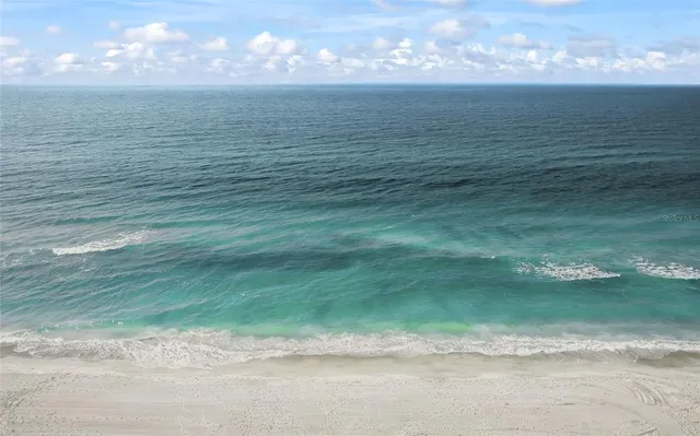 $2,695,000 | 8560 Heron Lagoon Circle, Sarasota, FL 34242