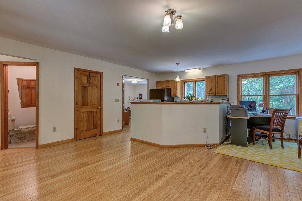 11 Captain Seaver Road Brookline, NH 03033 - Photo 19 of 40